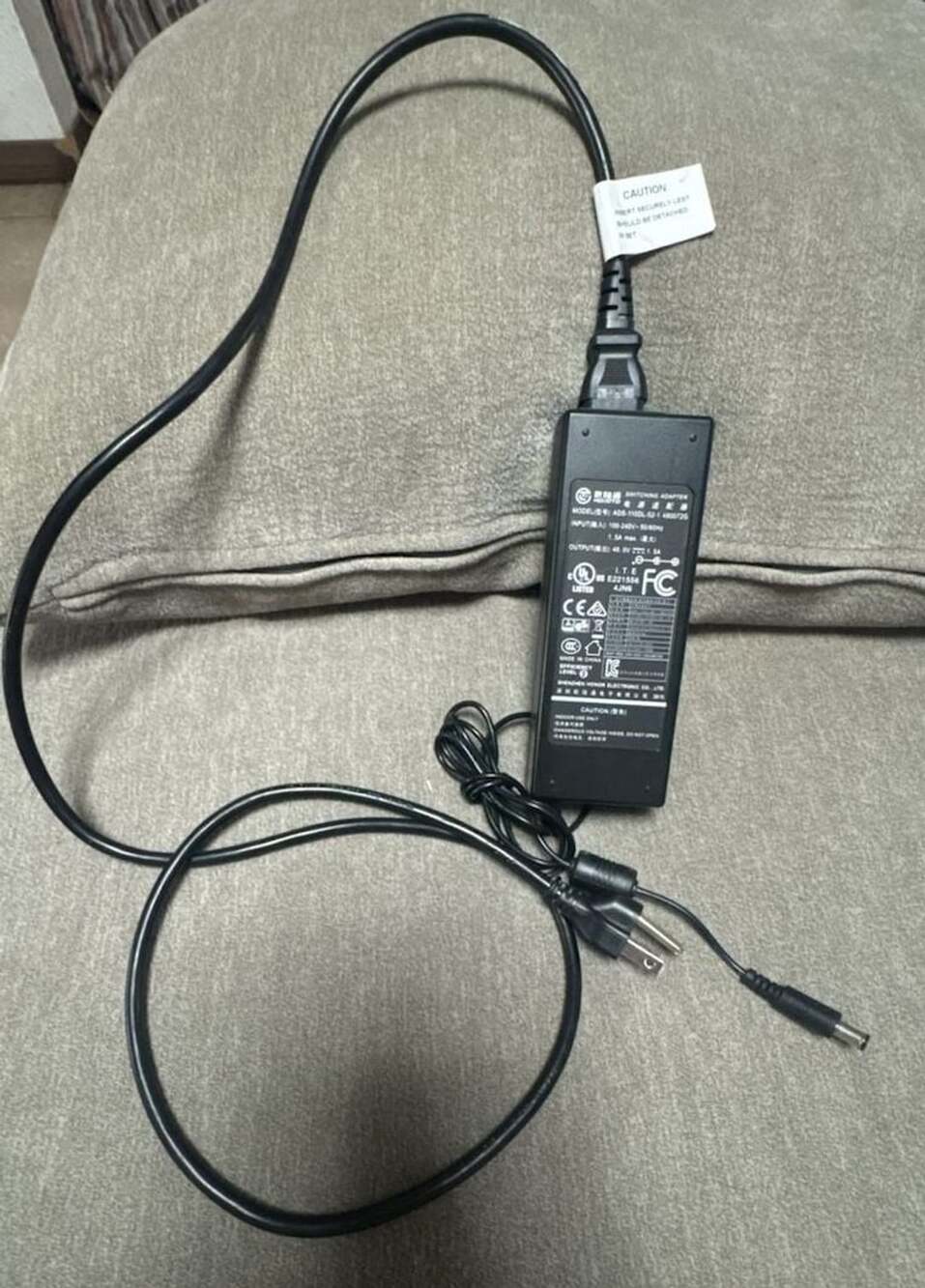 Honoto ADS-110DL-52-1 480072G Switching Adapter Power Supply